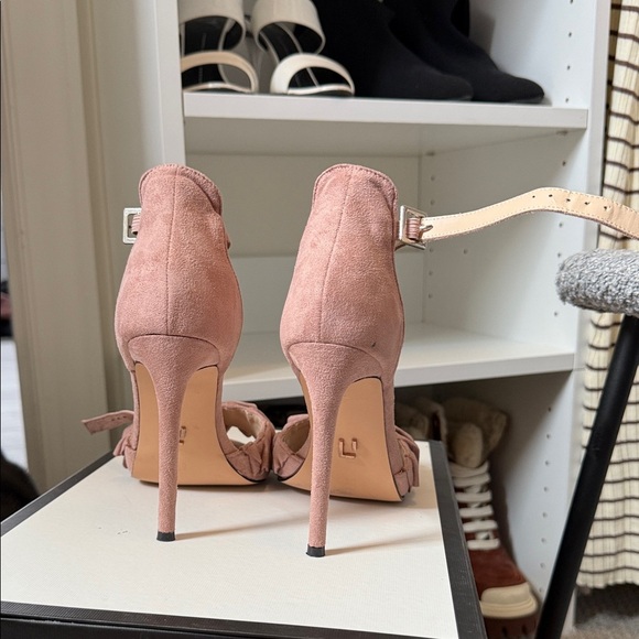 Dusty rose Ruffled Blush Heels - Picture 3 of 6